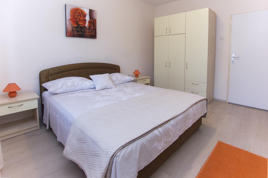 Apartment Tina Zadar Eksteriør billede