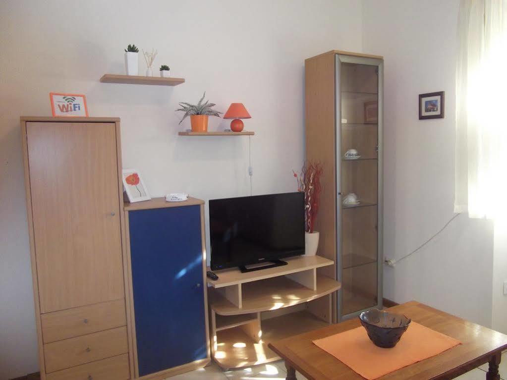 Apartment Tina Zadar Eksteriør billede