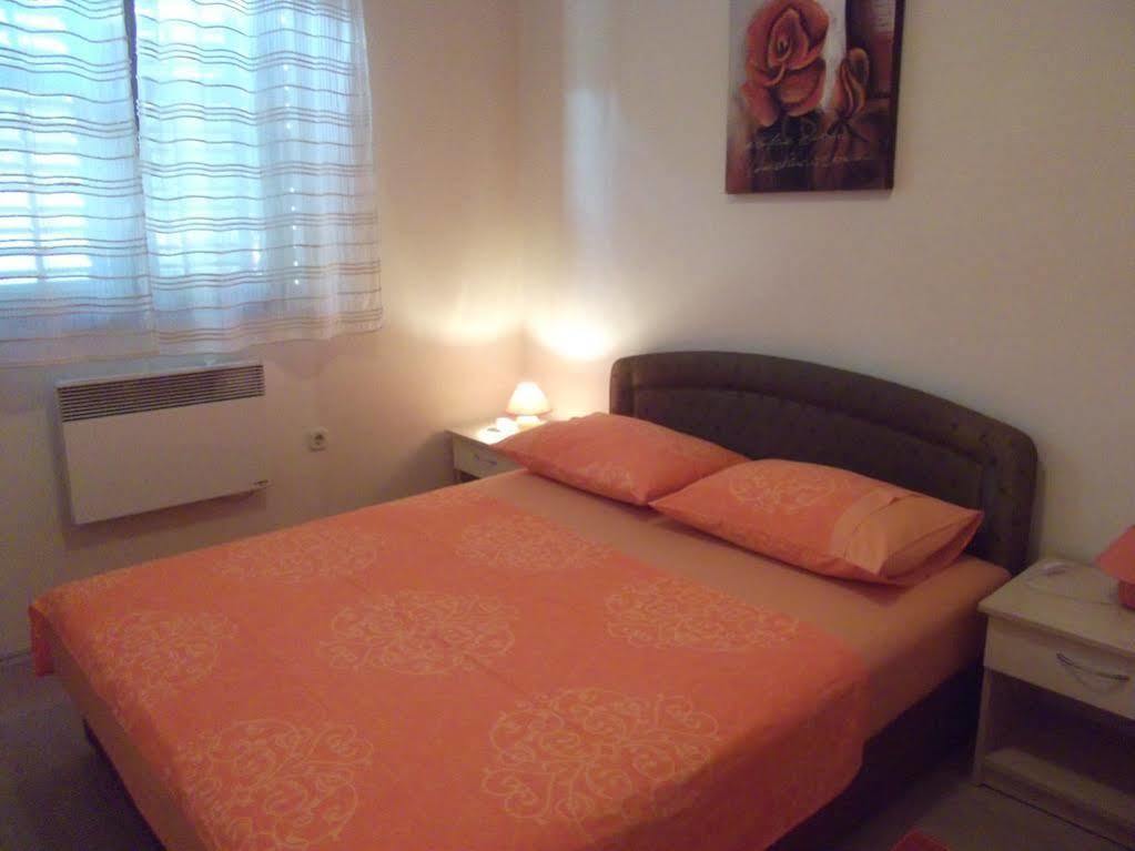 Apartment Tina Zadar Eksteriør billede